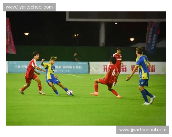 欧联杯2018赛季激战回顾英豪逐鹿绿茵赛场见证荣耀与激情瞬间 欧联杯2018赛季激战回顾英豪逐鹿绿茵赛场见证荣耀与激情瞬间